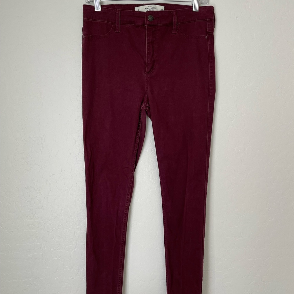 Abercrombie & Fitch Maroon Skinny Jeans sz 6